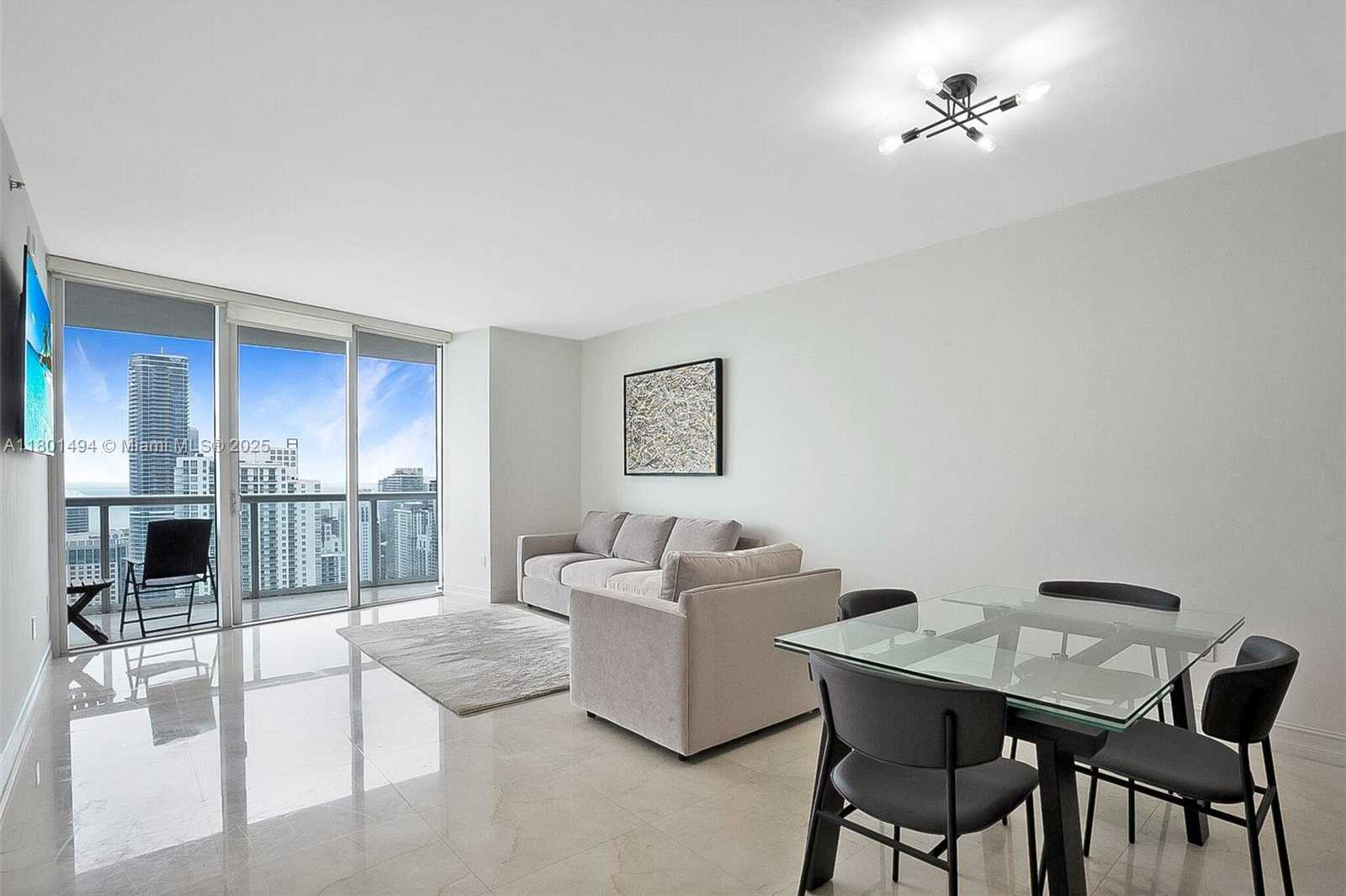 Small Image of 495 BRICKELL AVE #5509, Miami Number 2