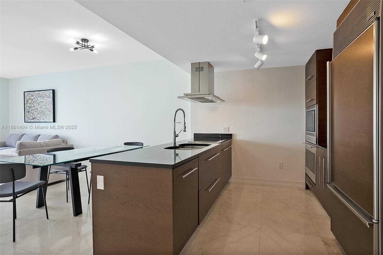 Small Image of 495 BRICKELL AVE #5509, Miami Number 5
