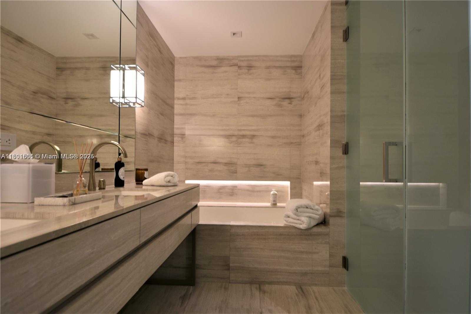 Small Image of 18975 COLLINS AVE #2003, Sunny Isles Beach Number 35