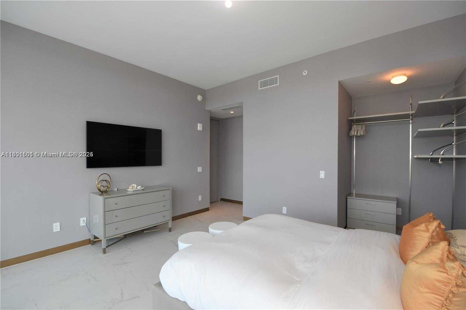 Small Image of 18975 COLLINS AVE #2003, Sunny Isles Beach Number 44