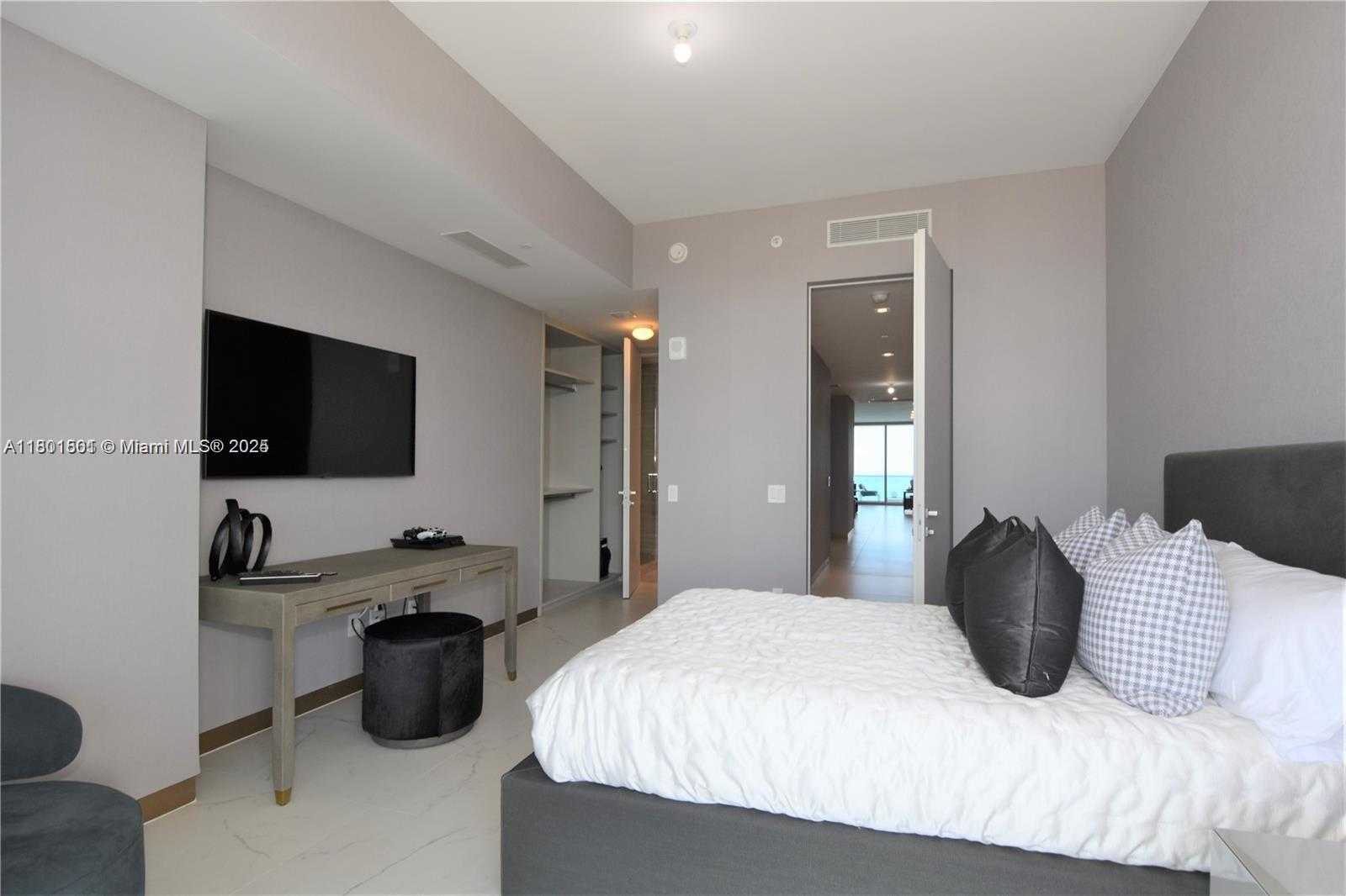 Small Image of 18975 COLLINS AVE #2003, Sunny Isles Beach Number 51