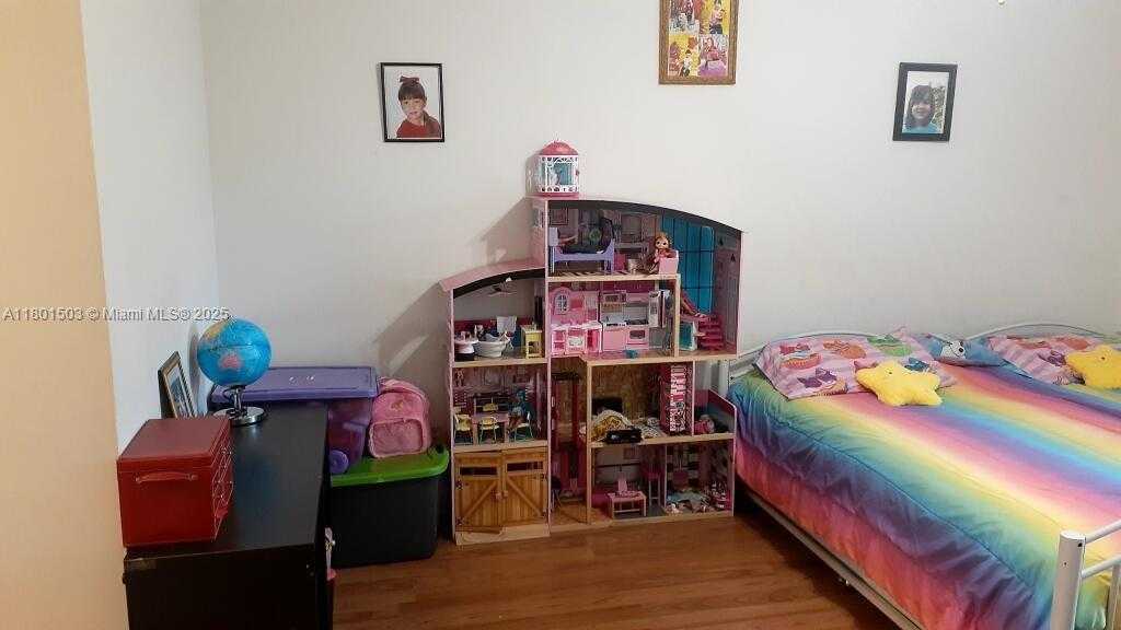 Small Image of 15295 SOUTH WEST 107TH LN #1005, Miami Number 15