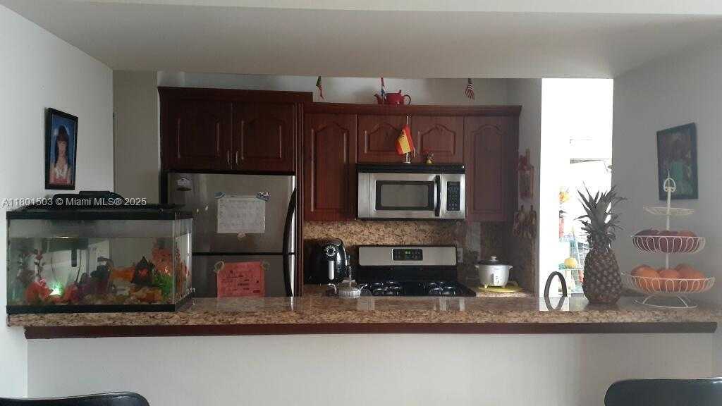 Small Image of 15295 SOUTH WEST 107TH LN #1005, Miami Number 6
