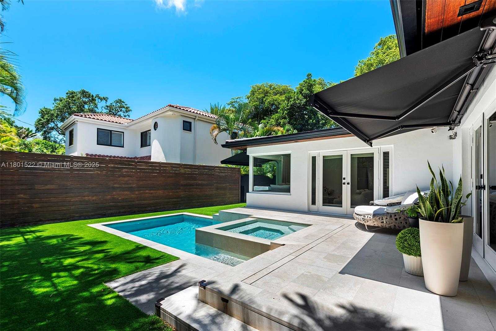 Small Image of 5711 MICHELANGELO ST, Coral Gables Number 24