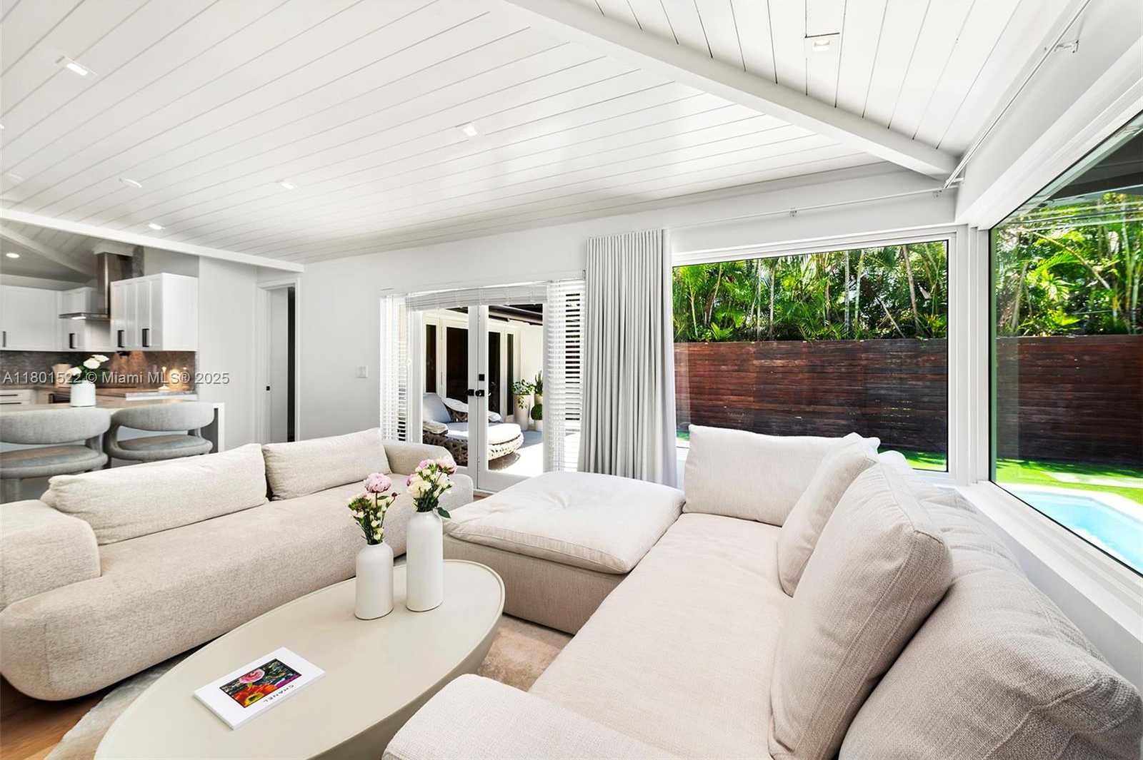 Small Image of 5711 MICHELANGELO ST, Coral Gables Number 7