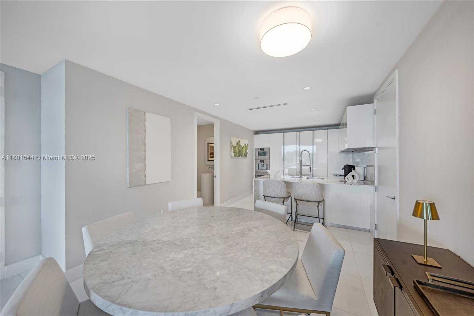 Small Image of 10201 COLLINS AVE #305, Bal Harbour Number 11