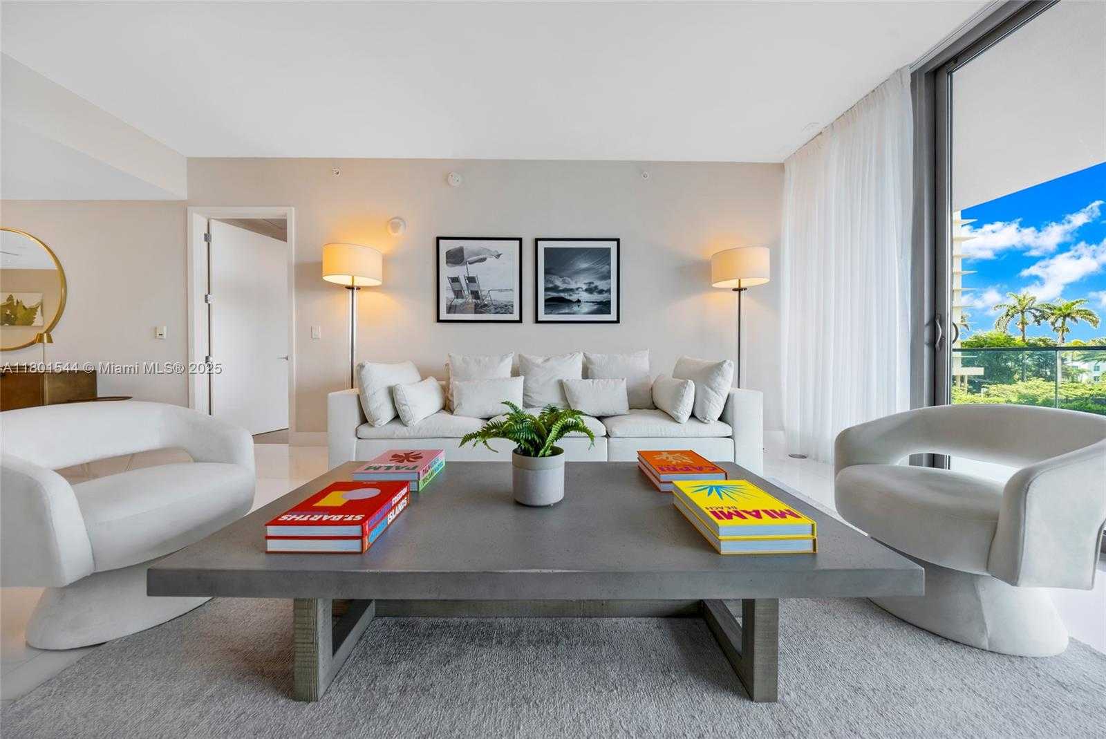 Small Image of 10201 COLLINS AVE #305, Bal Harbour Number 14