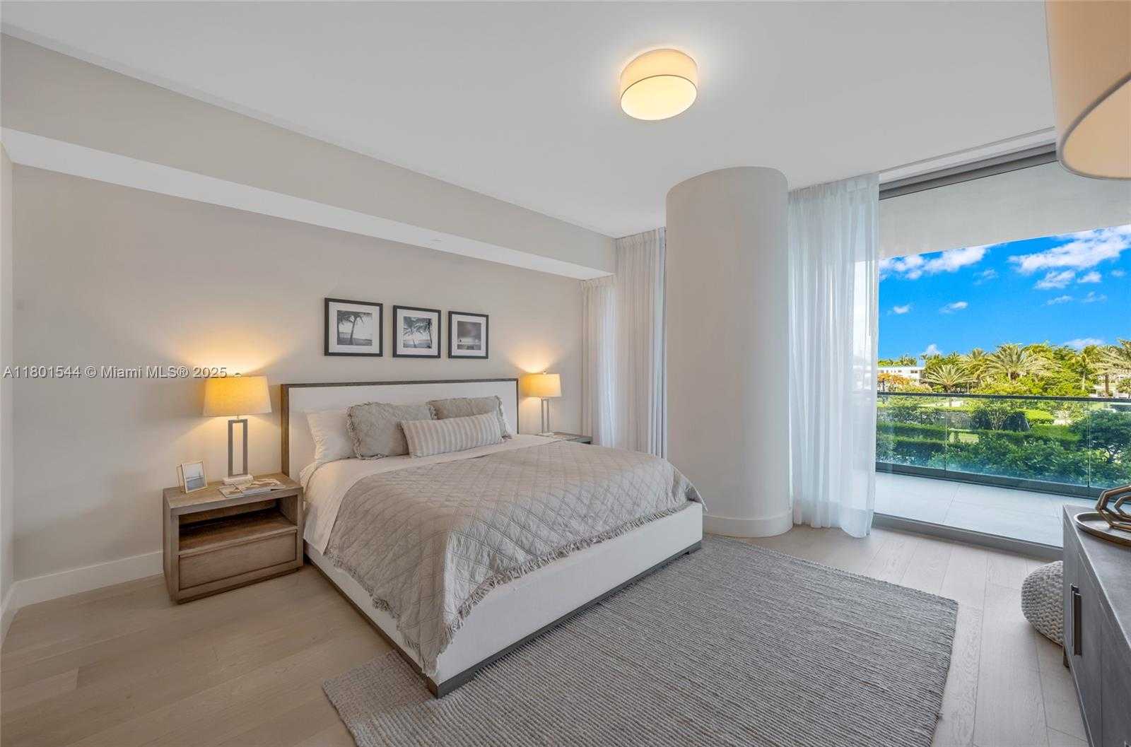 Small Image of 10201 COLLINS AVE #305, Bal Harbour Number 15