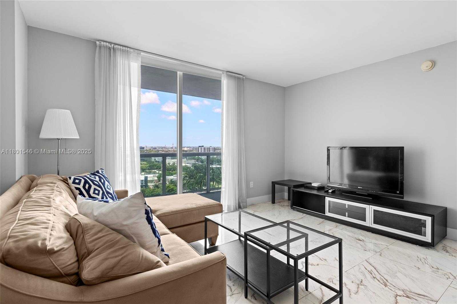 Small Image of 1800 NORTH BAYSHORE DR #1806, Miami Number 13