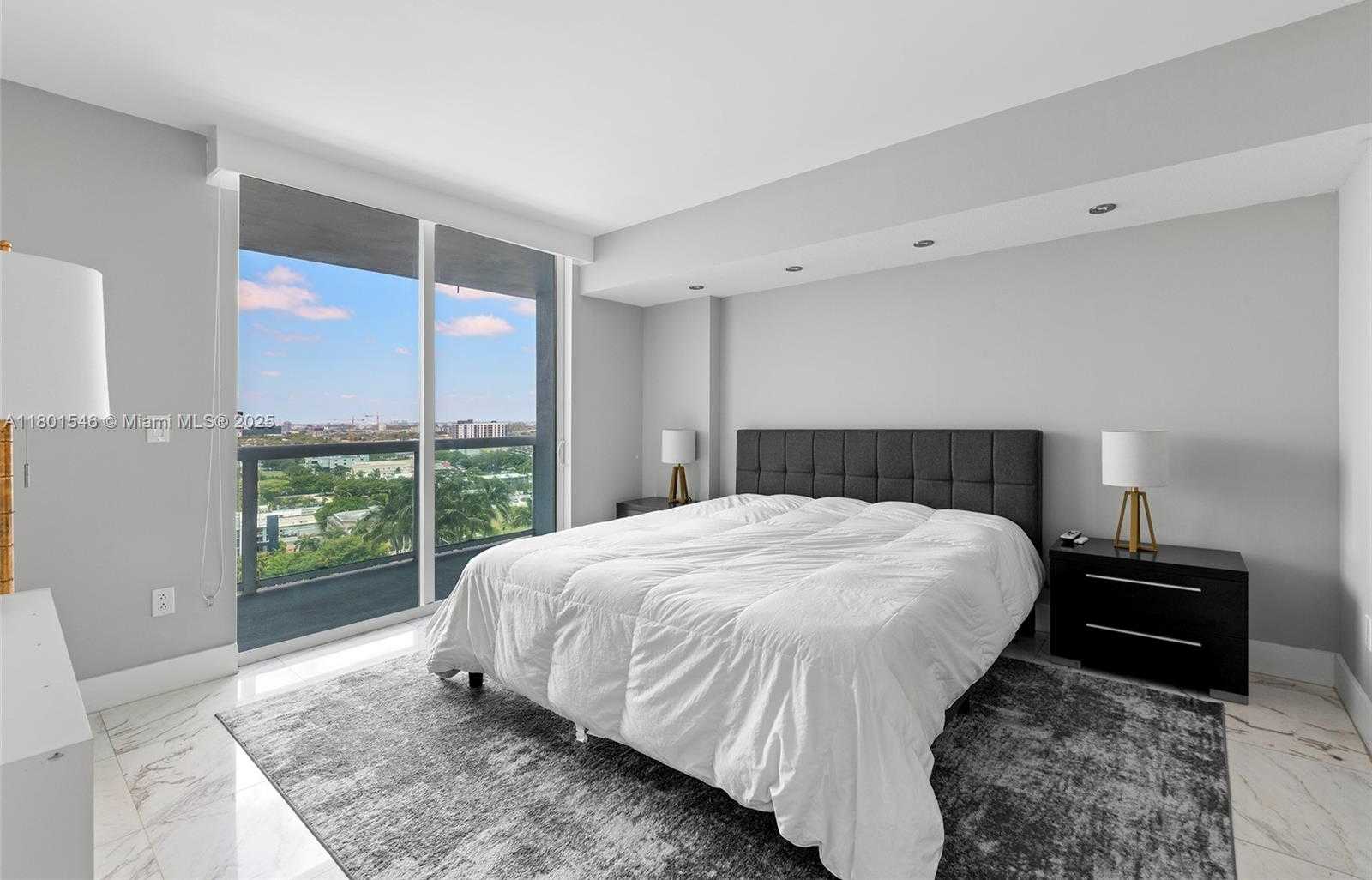 Small Image of 1800 NORTH BAYSHORE DR #1806, Miami Number 16