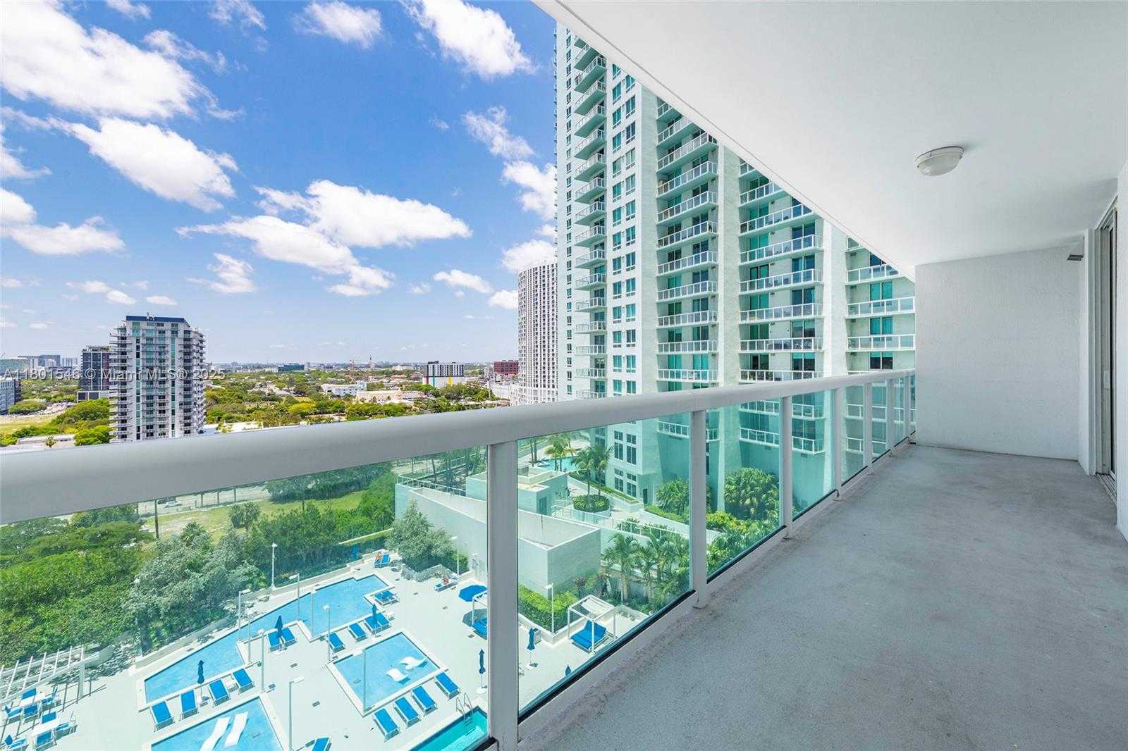 Small Image of 1800 NORTH BAYSHORE DR #1806, Miami Number 24