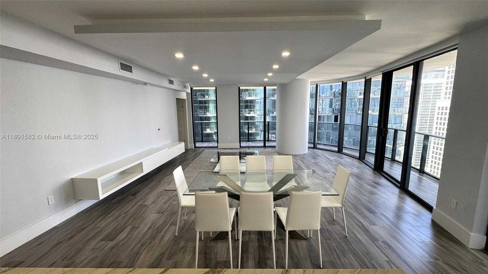 Small Image of 801 #3205, Miami Number 11