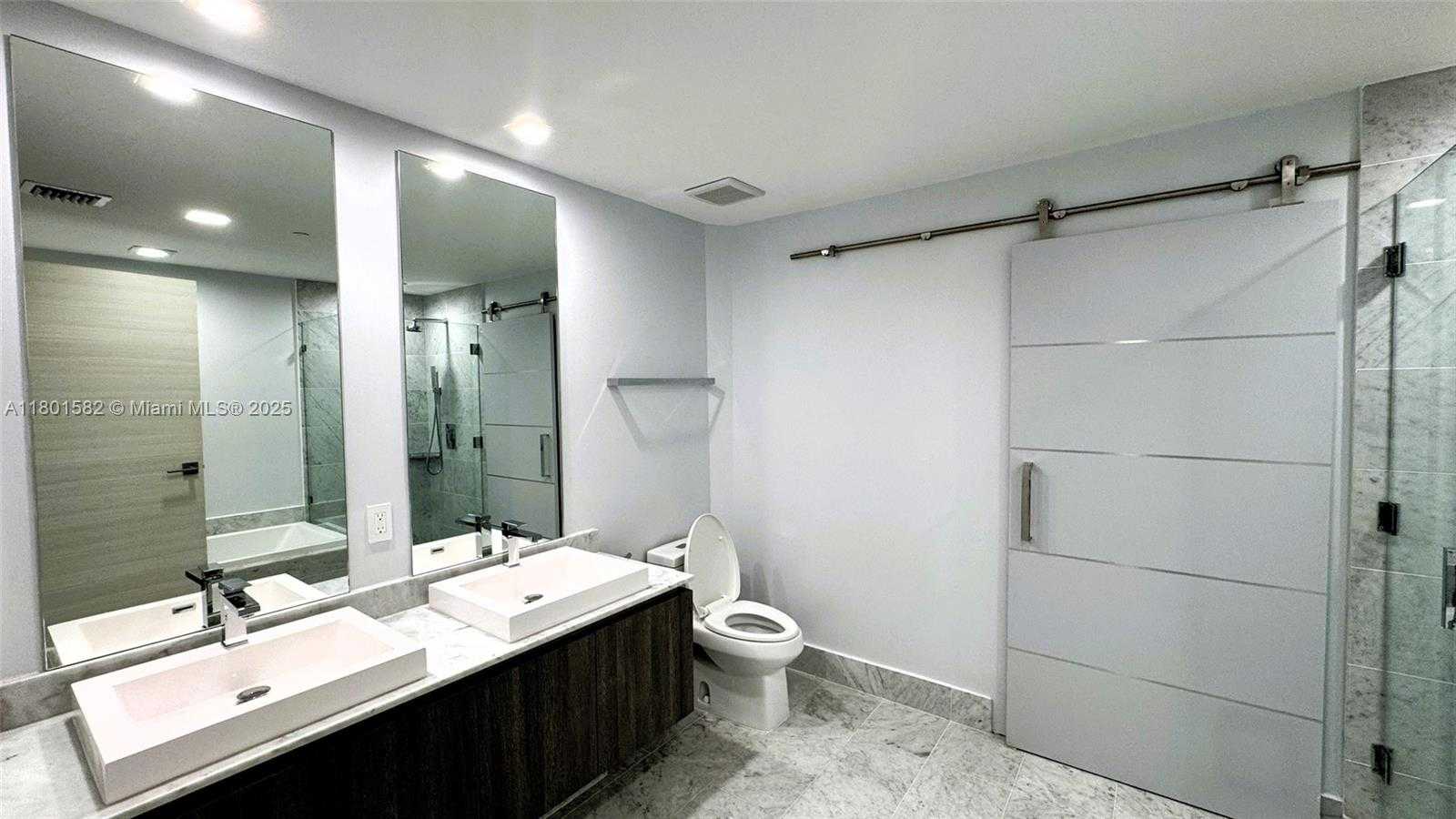 Small Image of 801 #3205, Miami Number 26