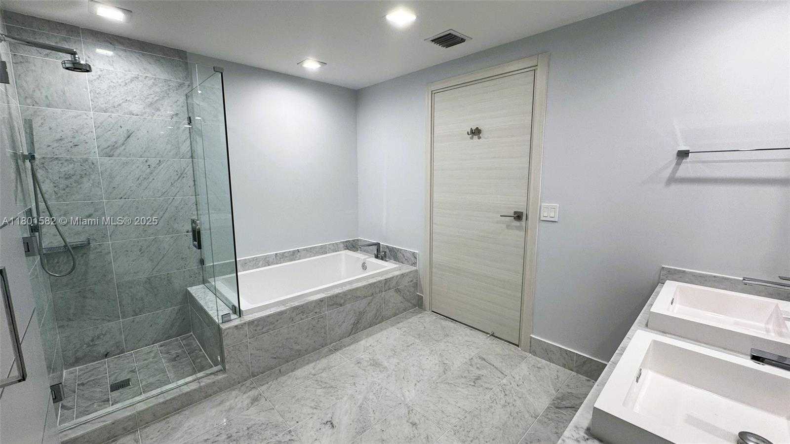 Small Image of 801 #3205, Miami Number 27
