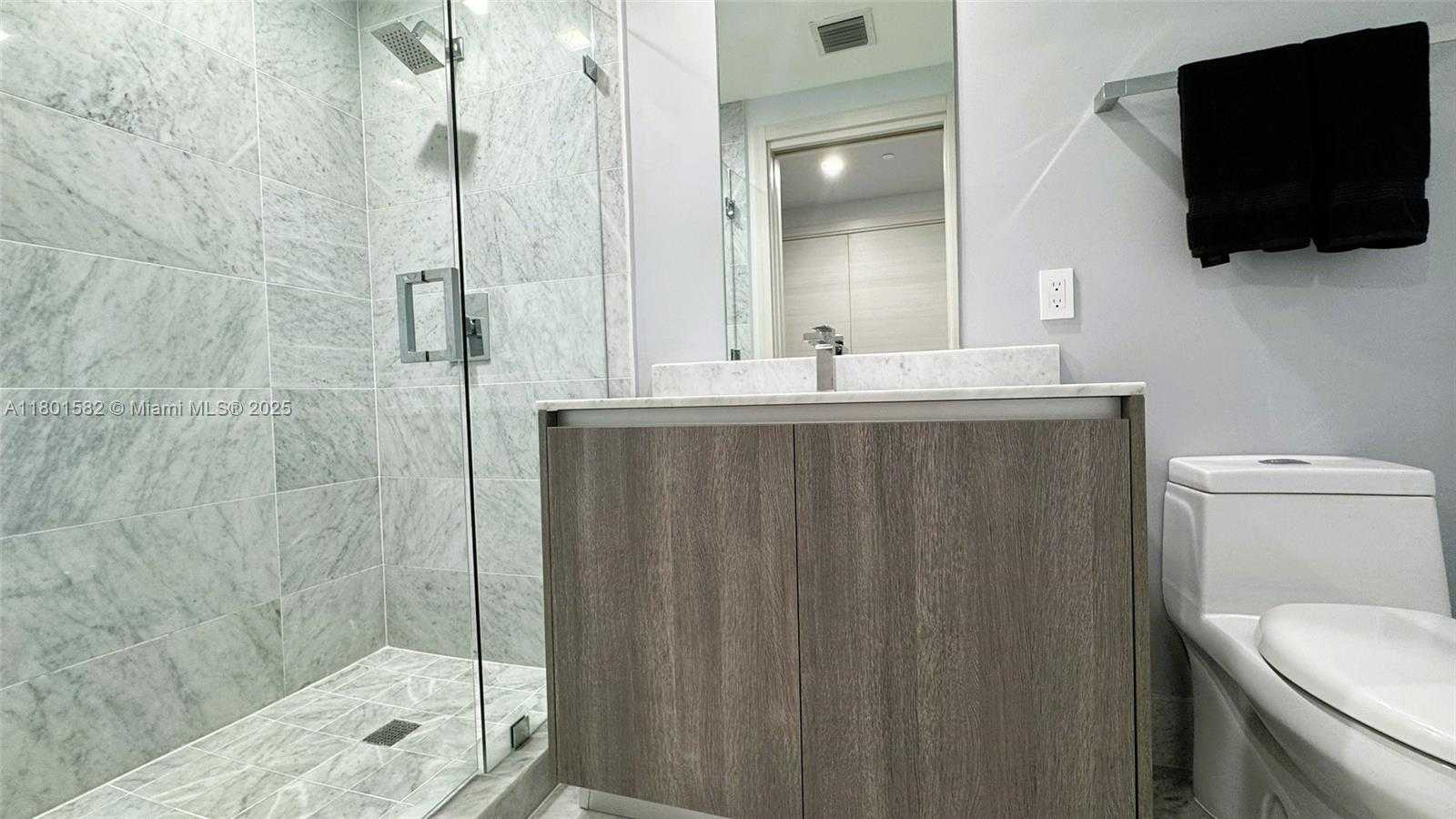 Small Image of 801 #3205, Miami Number 38