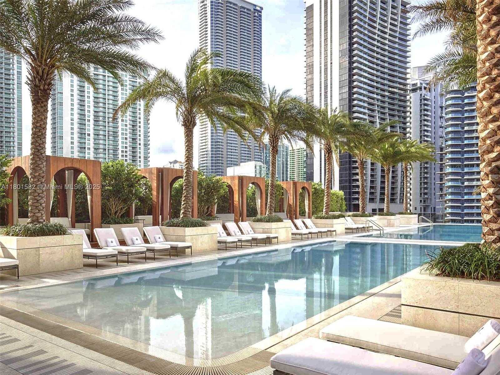 Small Image of 801 #3205, Miami Number 61