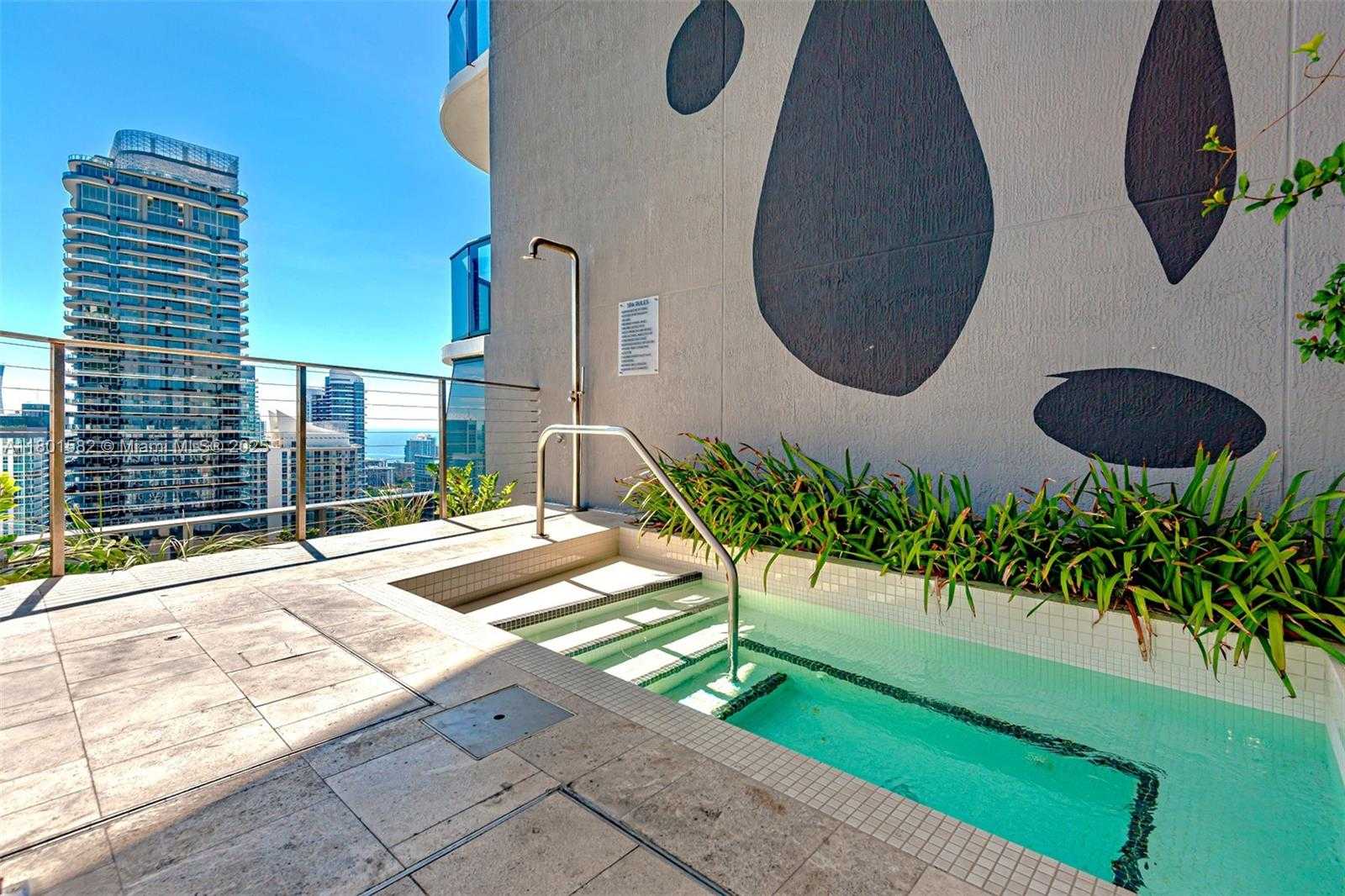 Small Image of 801 #3205, Miami Number 70