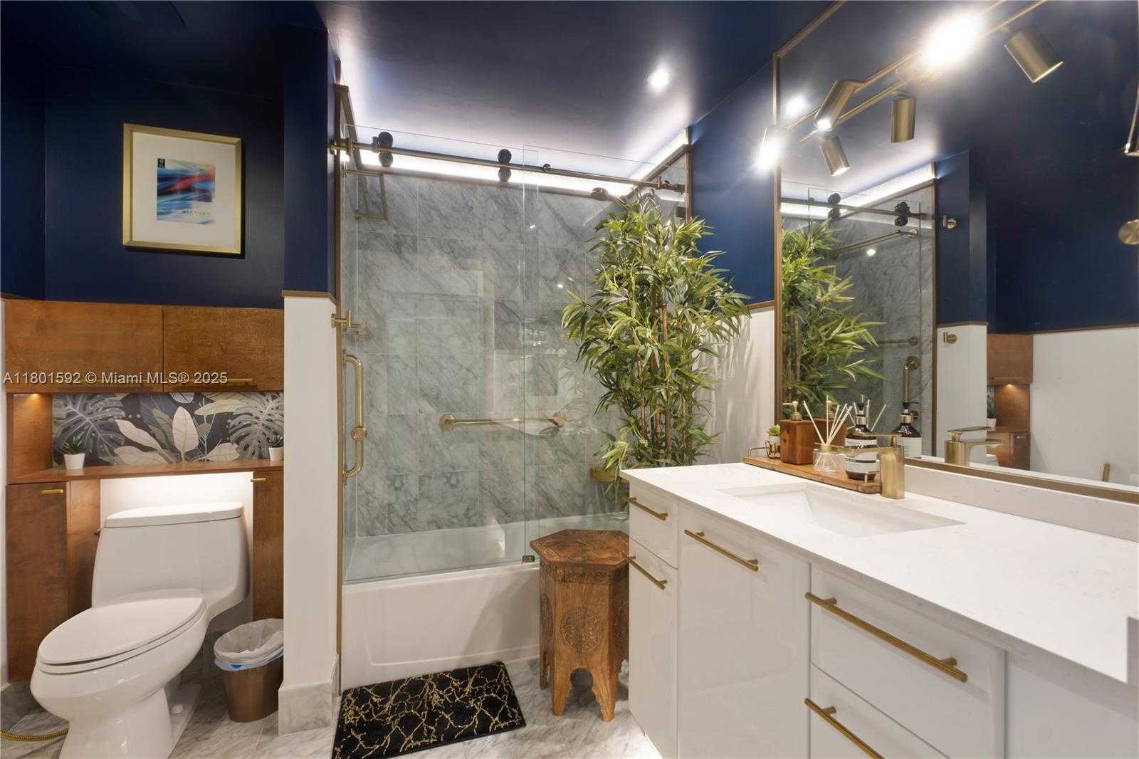Small Image of 253 NORTH EAST 2ND ST #314, Miami Number 19