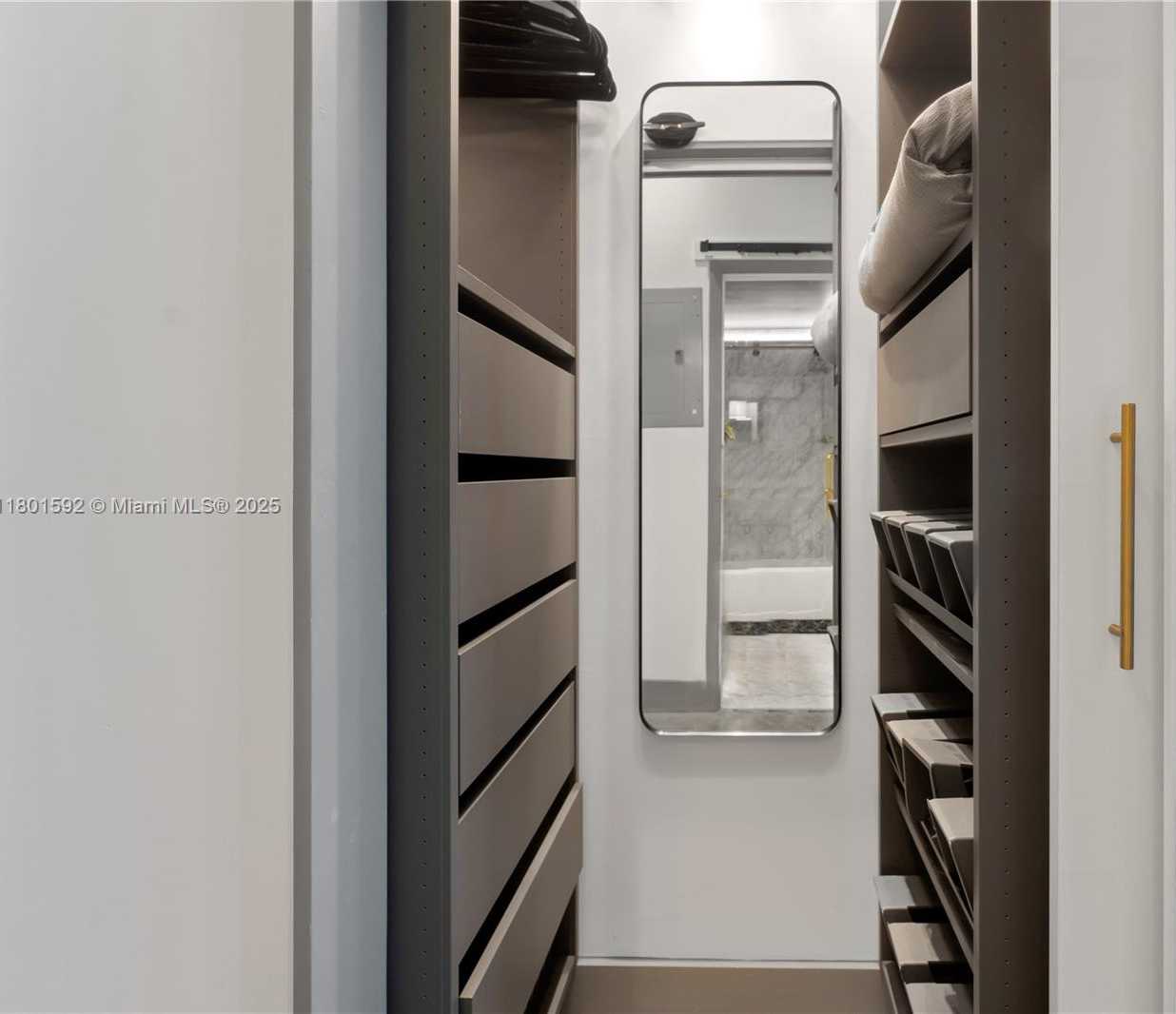 Small Image of 253 NORTH EAST 2ND ST #314, Miami Number 22