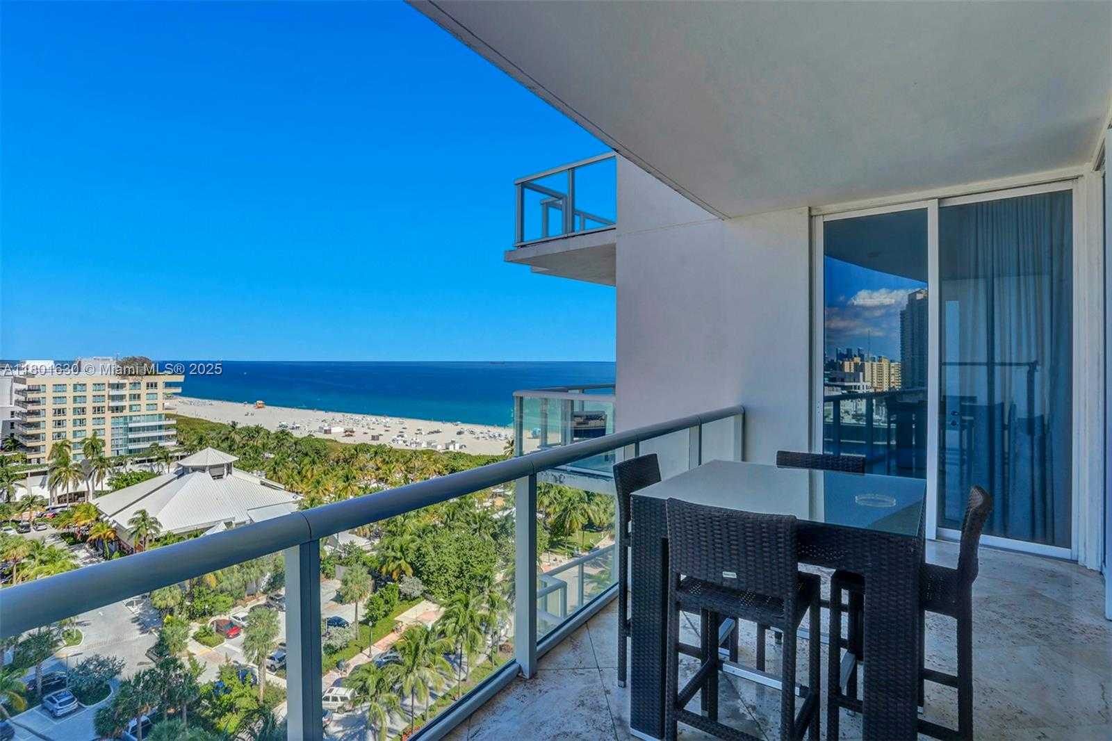 Small Image of 50 SOUTH POINTE DR #1407, Miami Beach Number 13