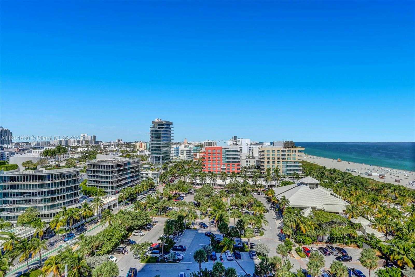 Small Image of 50 SOUTH POINTE DR #1407, Miami Beach Number 4