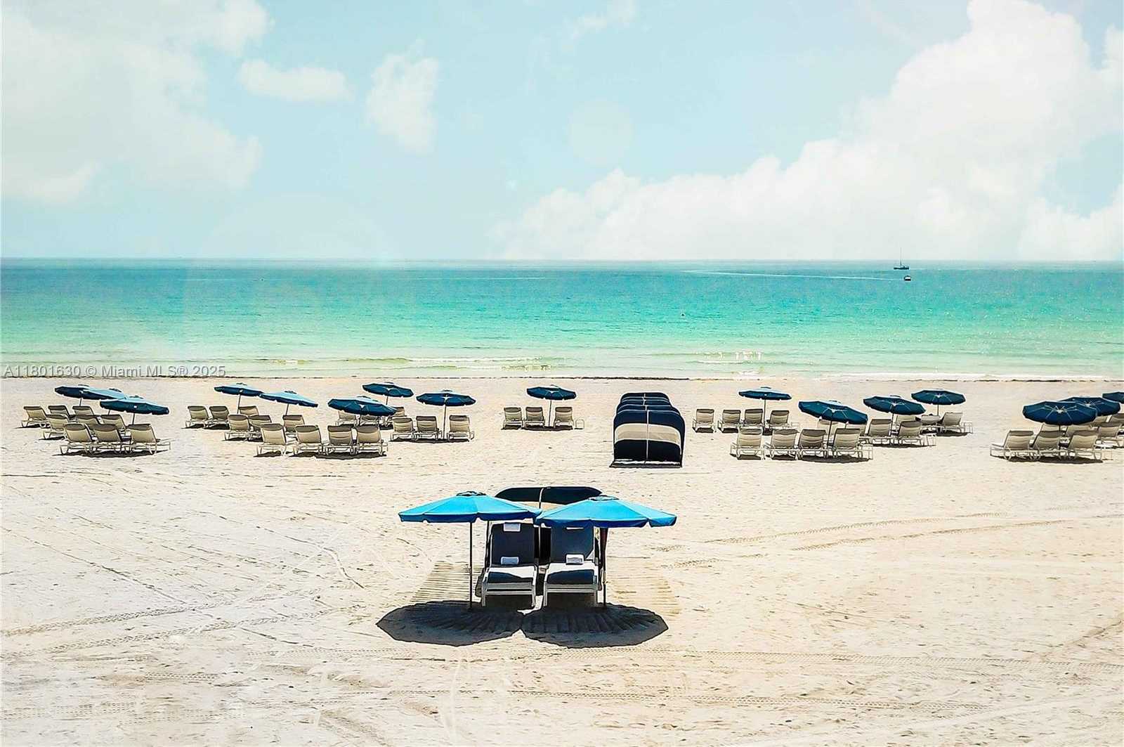 Small Image of 50 SOUTH POINTE DR #1407, Miami Beach Number 40