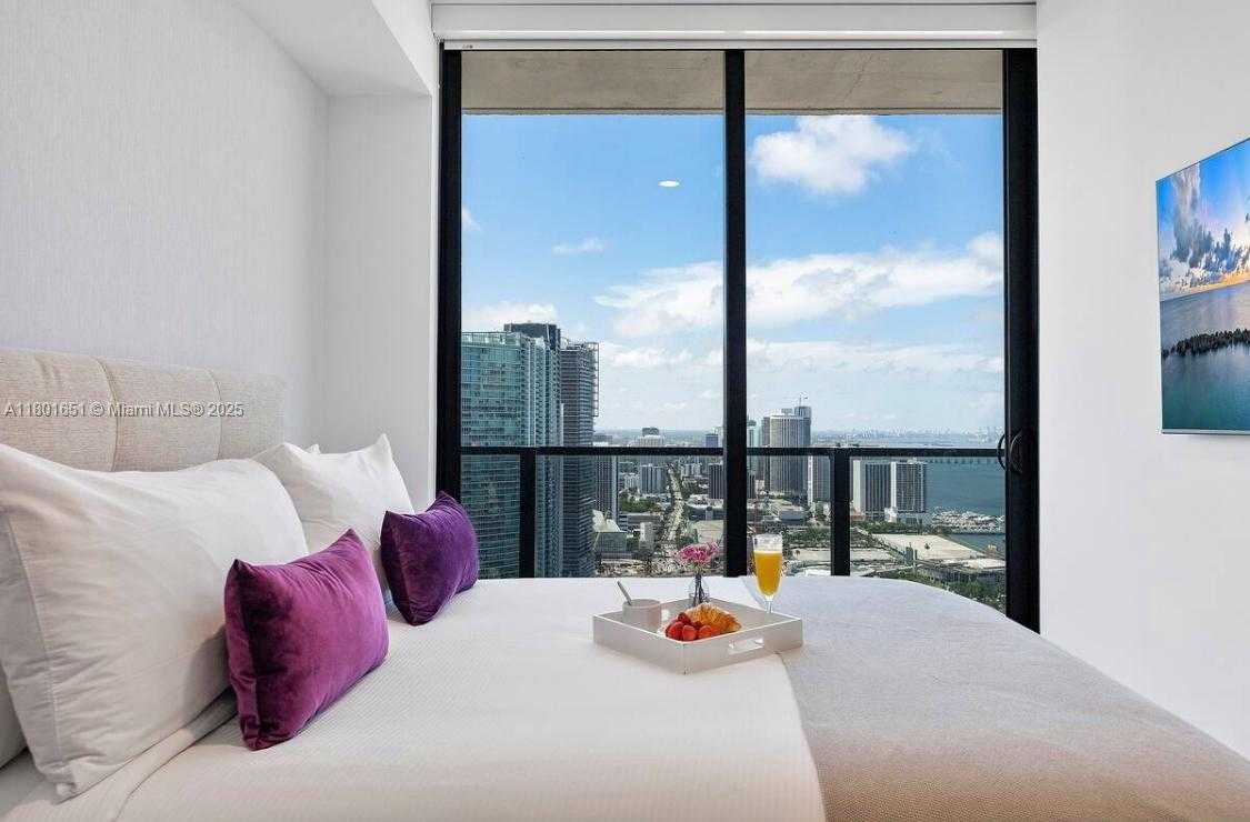 Small Image of 398 NORTH EAST 5TH ST #4109, Miami Number 11