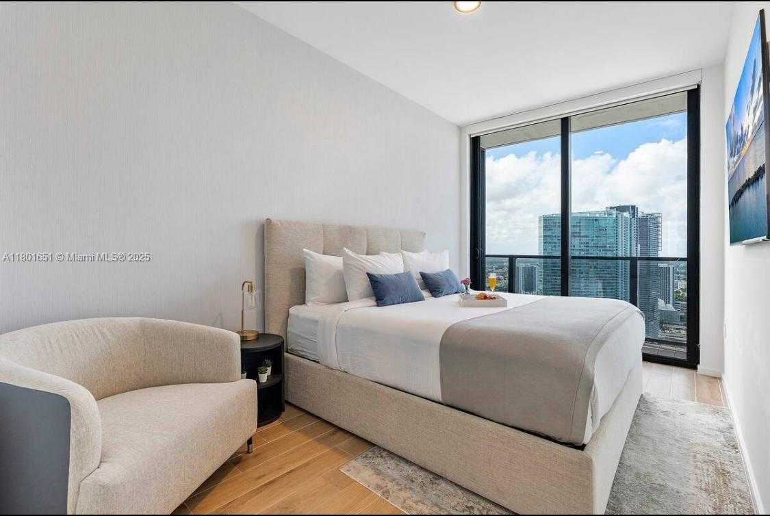 Small Image of 398 NORTH EAST 5TH ST #4109, Miami Number 17
