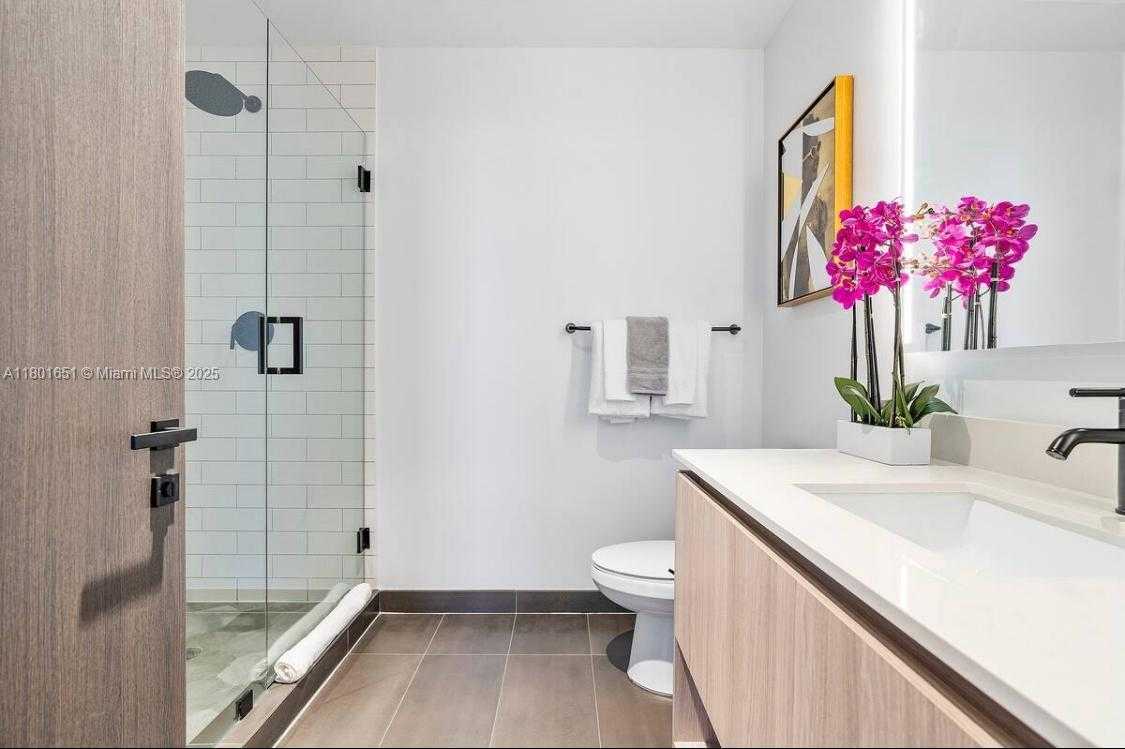 Small Image of 398 NORTH EAST 5TH ST #4109, Miami Number 20