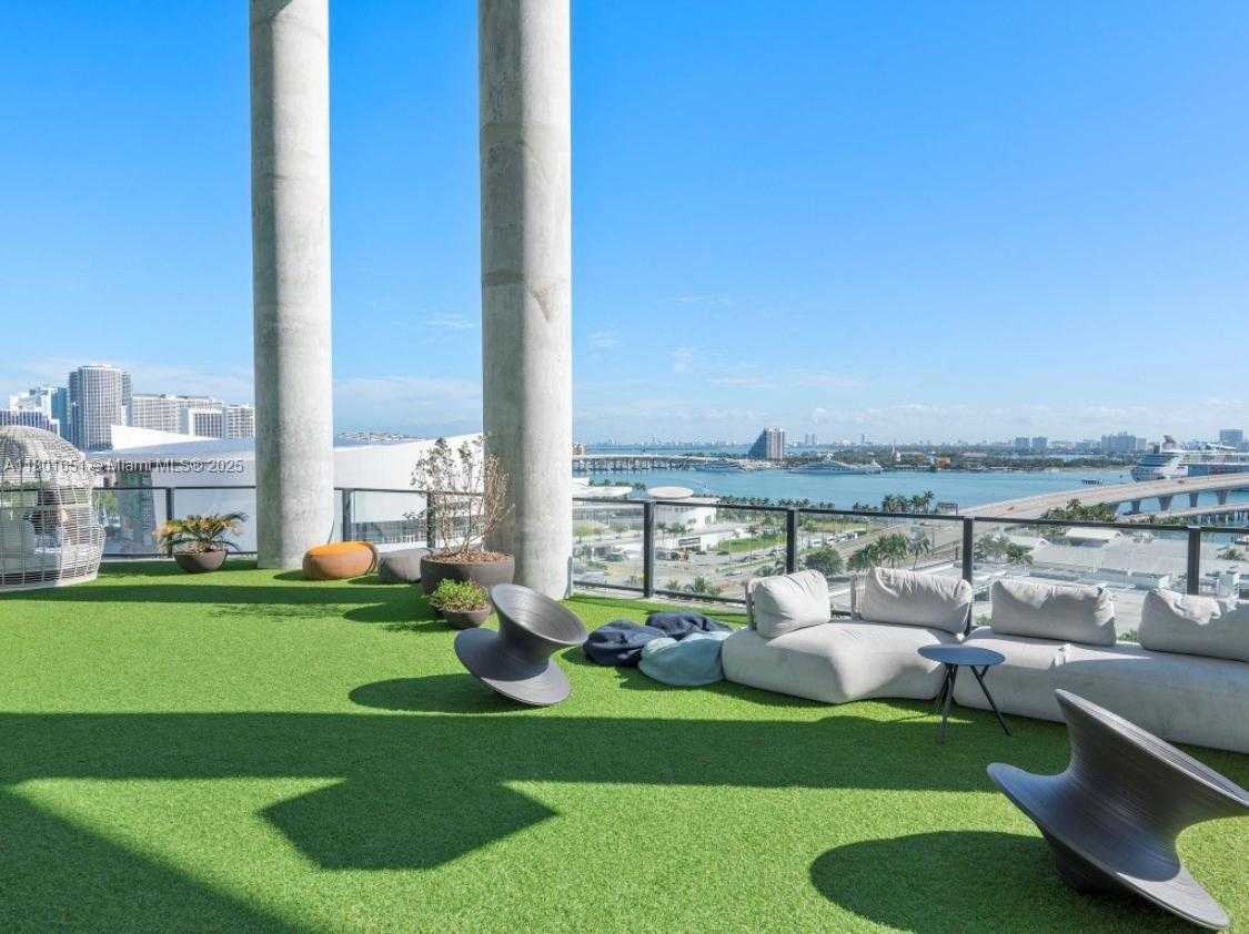 Small Image of 398 NORTH EAST 5TH ST #4109, Miami Number 35