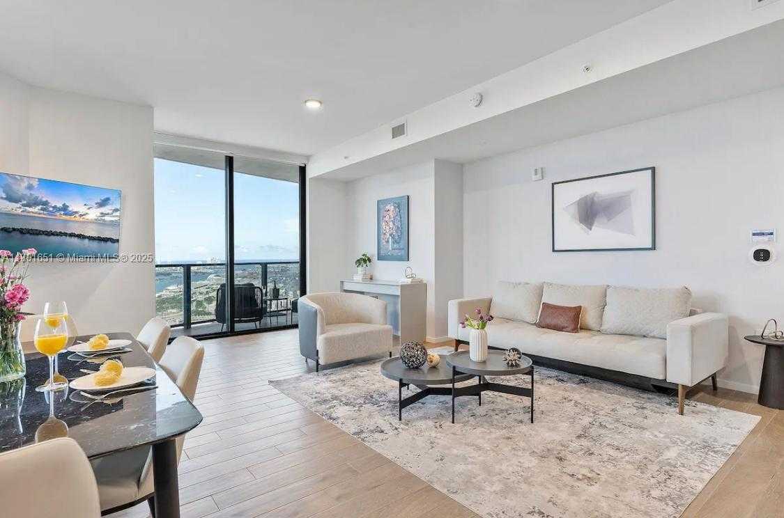 Small Image of 398 NORTH EAST 5TH ST #4109, Miami Number 5