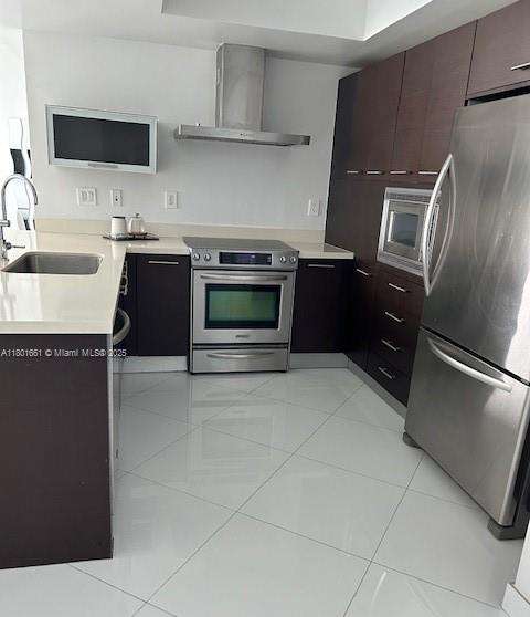 Small Image of 150 Sunny Isles Blvd, Sunny Isles Beach, FL 33160, USA Number 7