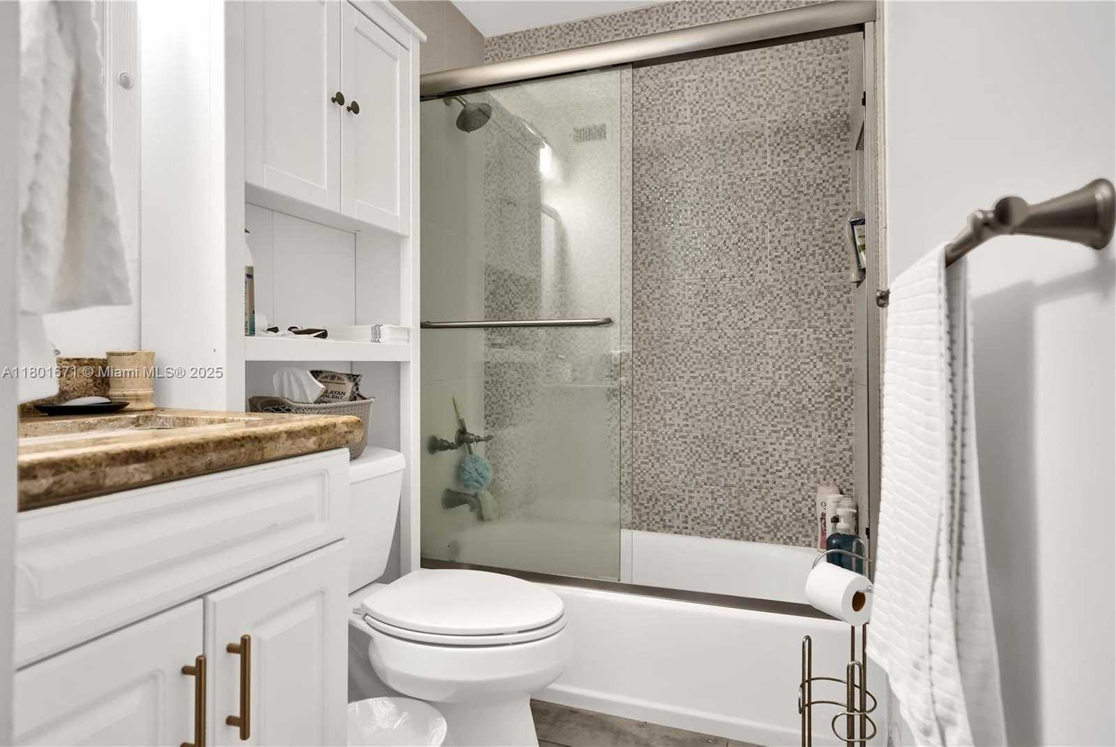 Small Image of 16750 NORTH EAST 10TH AVE #314, North Miami Beach Number 10