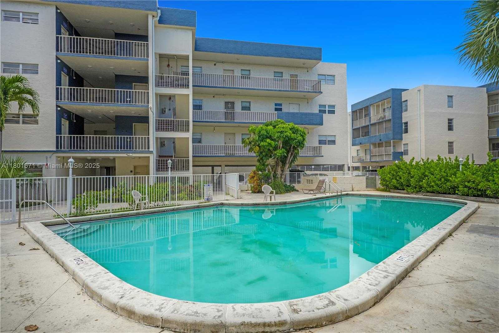 Small Image of 16750 NORTH EAST 10TH AVE #314, North Miami Beach Number 11