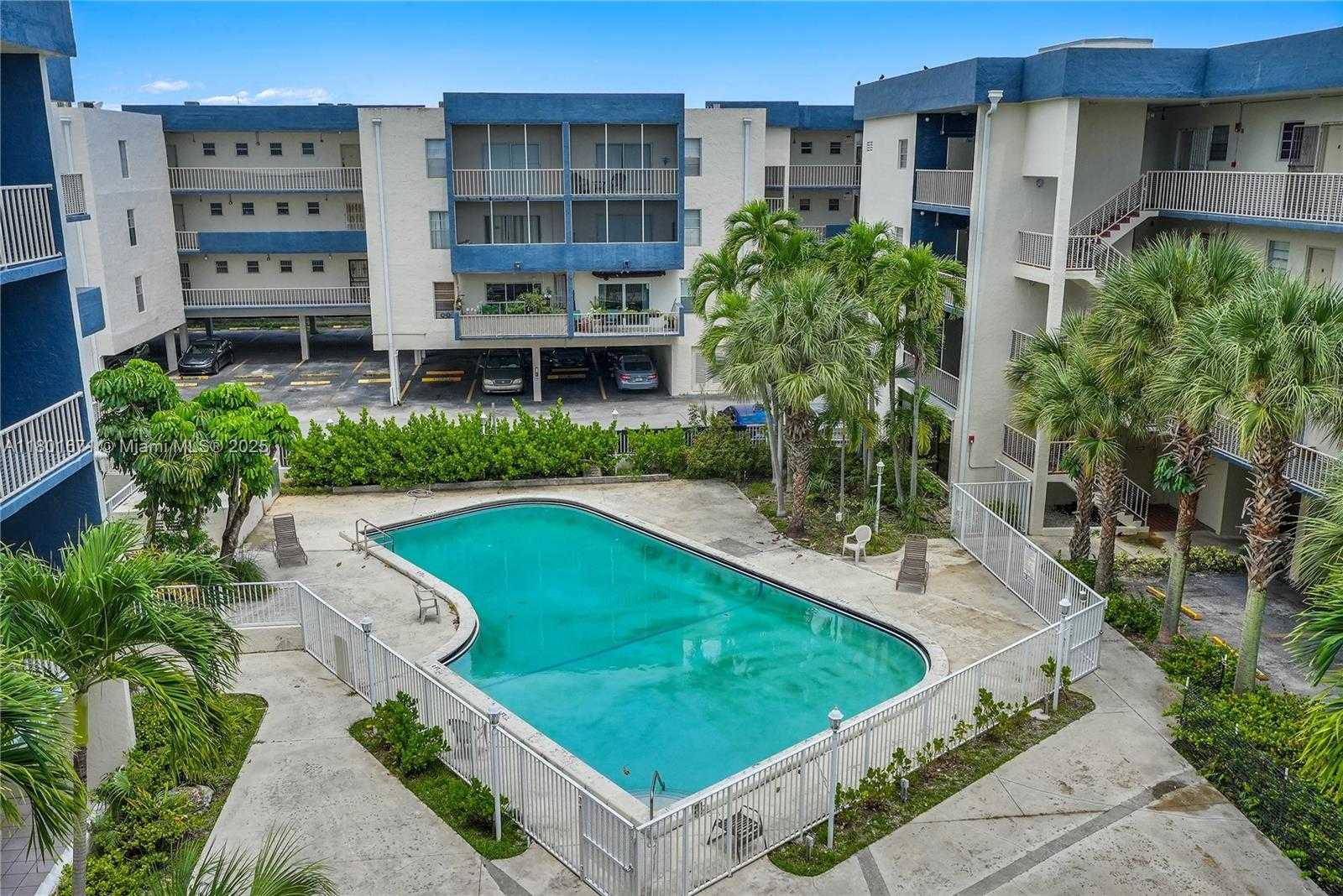 Small Image of 16750 NORTH EAST 10TH AVE #314, North Miami Beach Number 12
