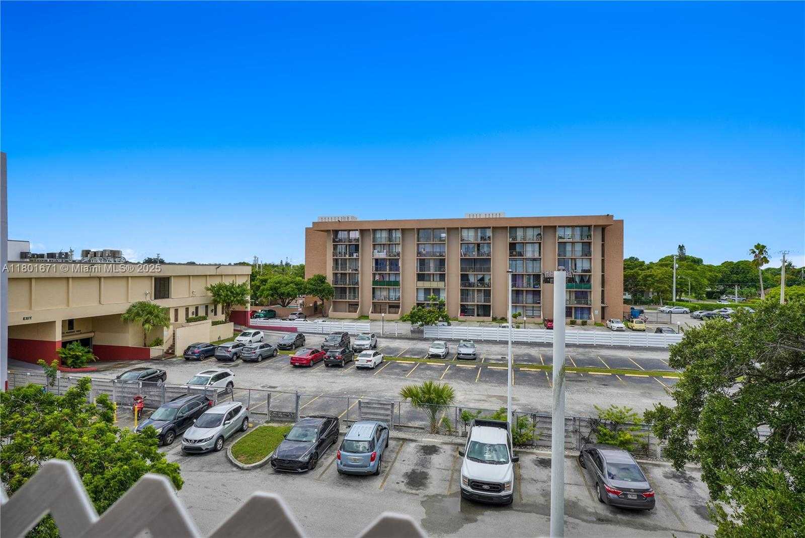 Small Image of 16750 NORTH EAST 10TH AVE #314, North Miami Beach Number 25