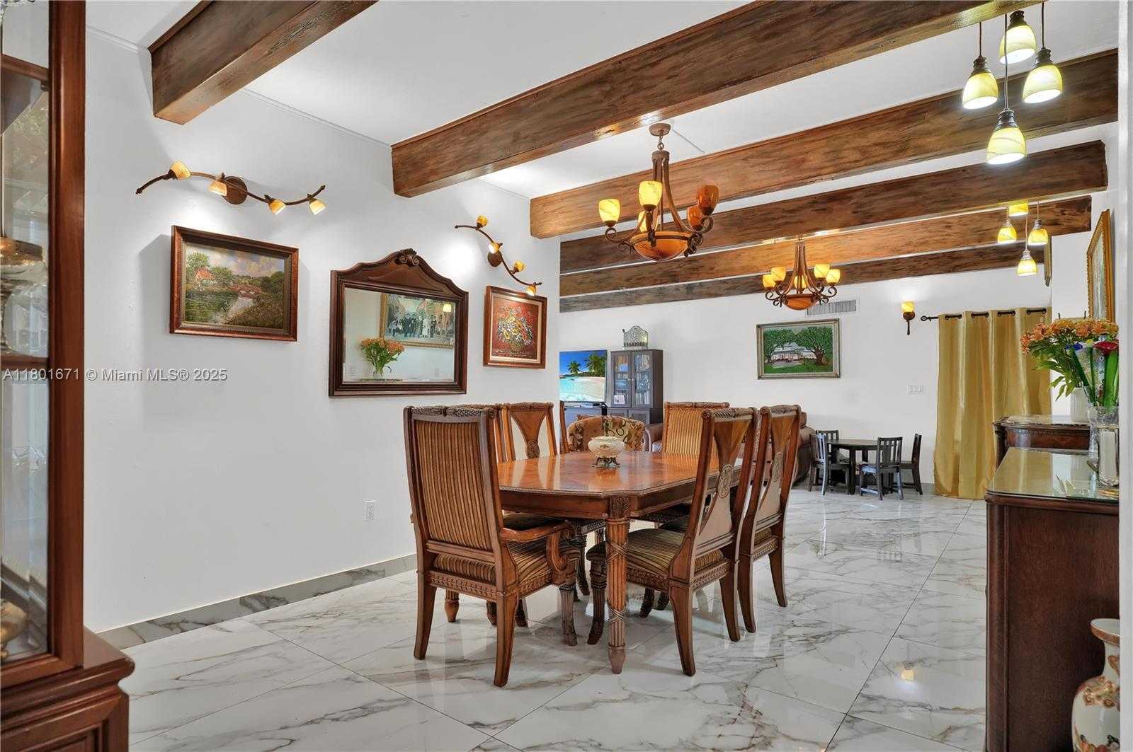 Small Image of 16750 NORTH EAST 10TH AVE #314, North Miami Beach Number 3