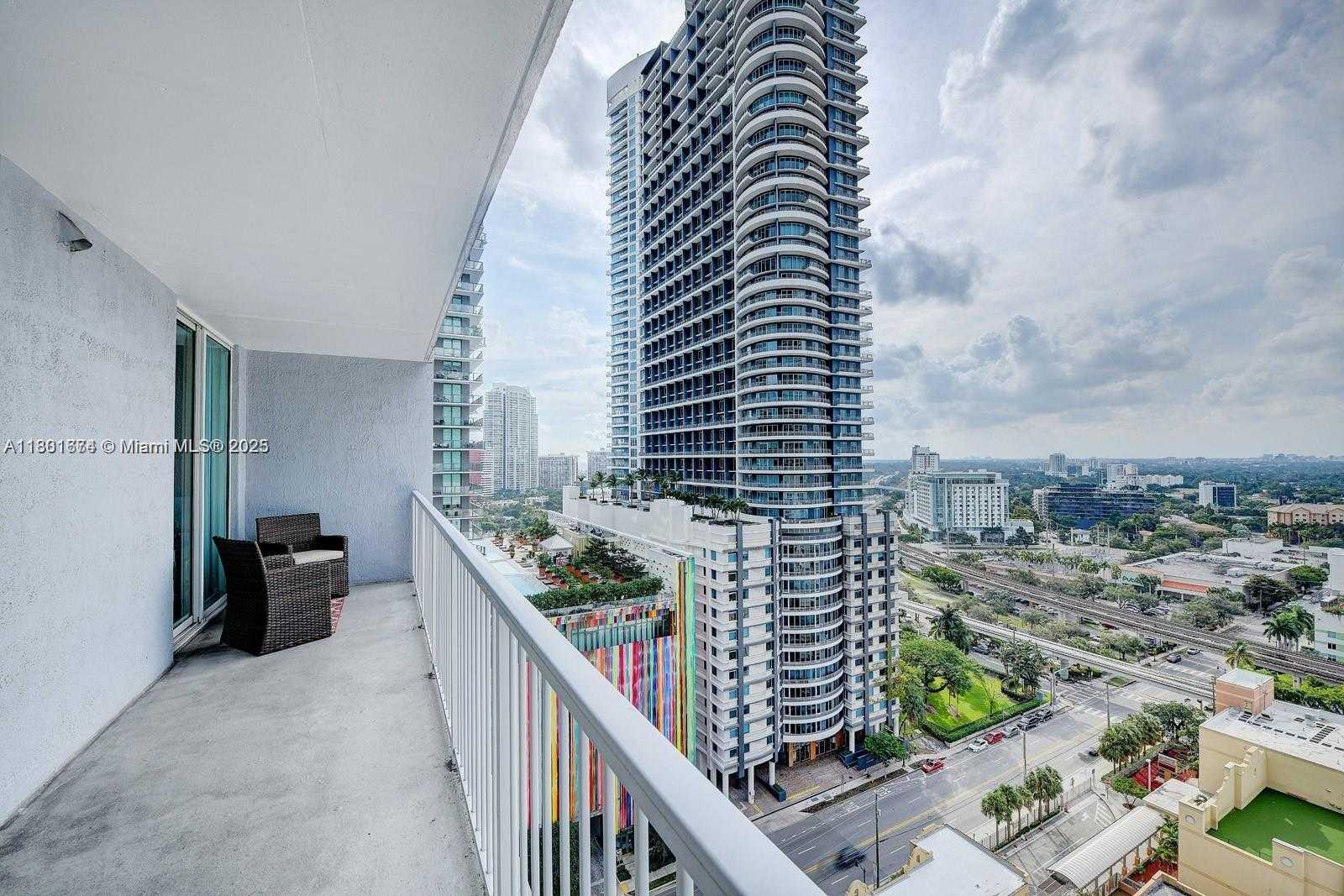 Small Image of 1250 SOUTH MIAMI AVE #1807, Miami Number 11