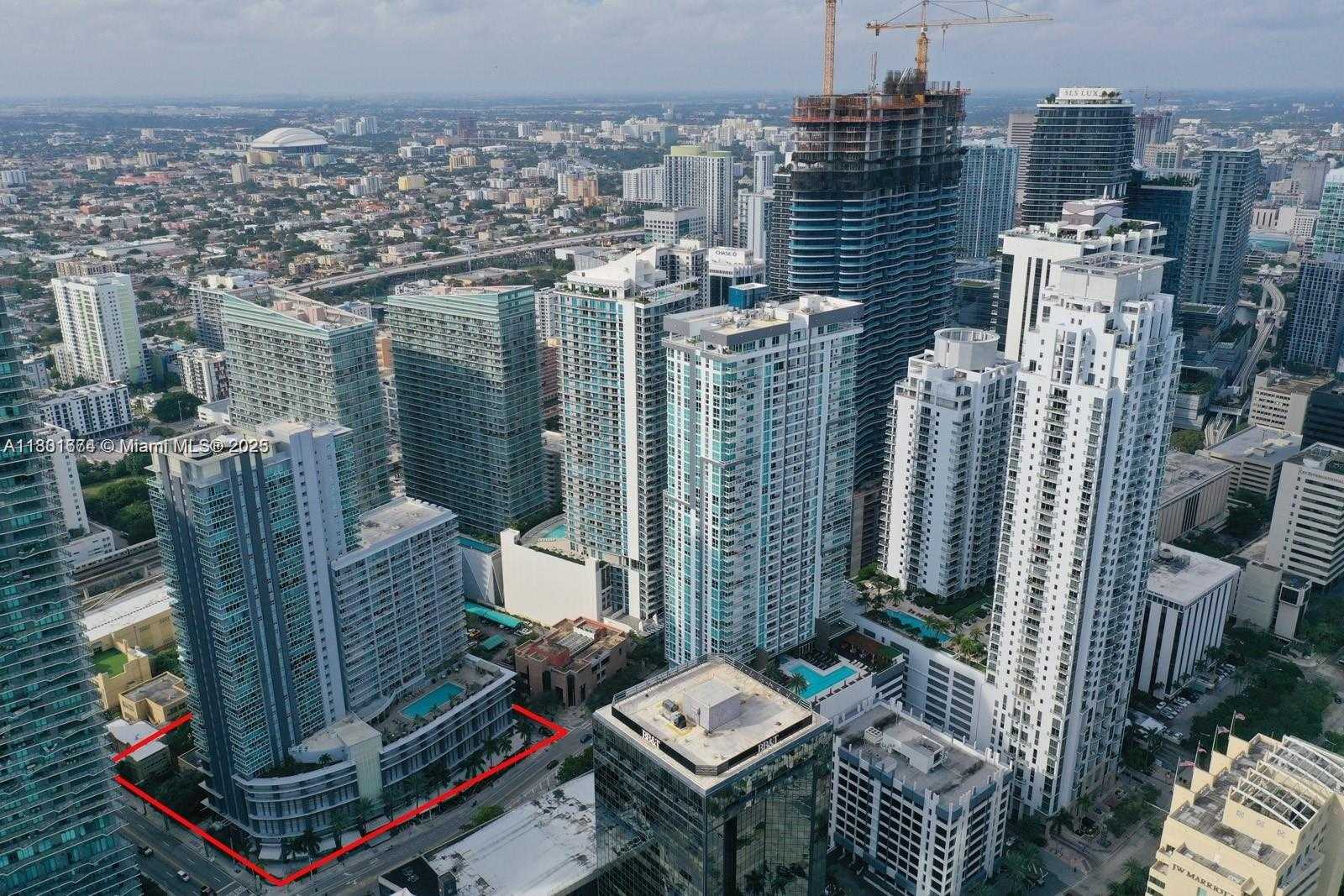 Small Image of 1250 SOUTH MIAMI AVE #1807, Miami Number 16