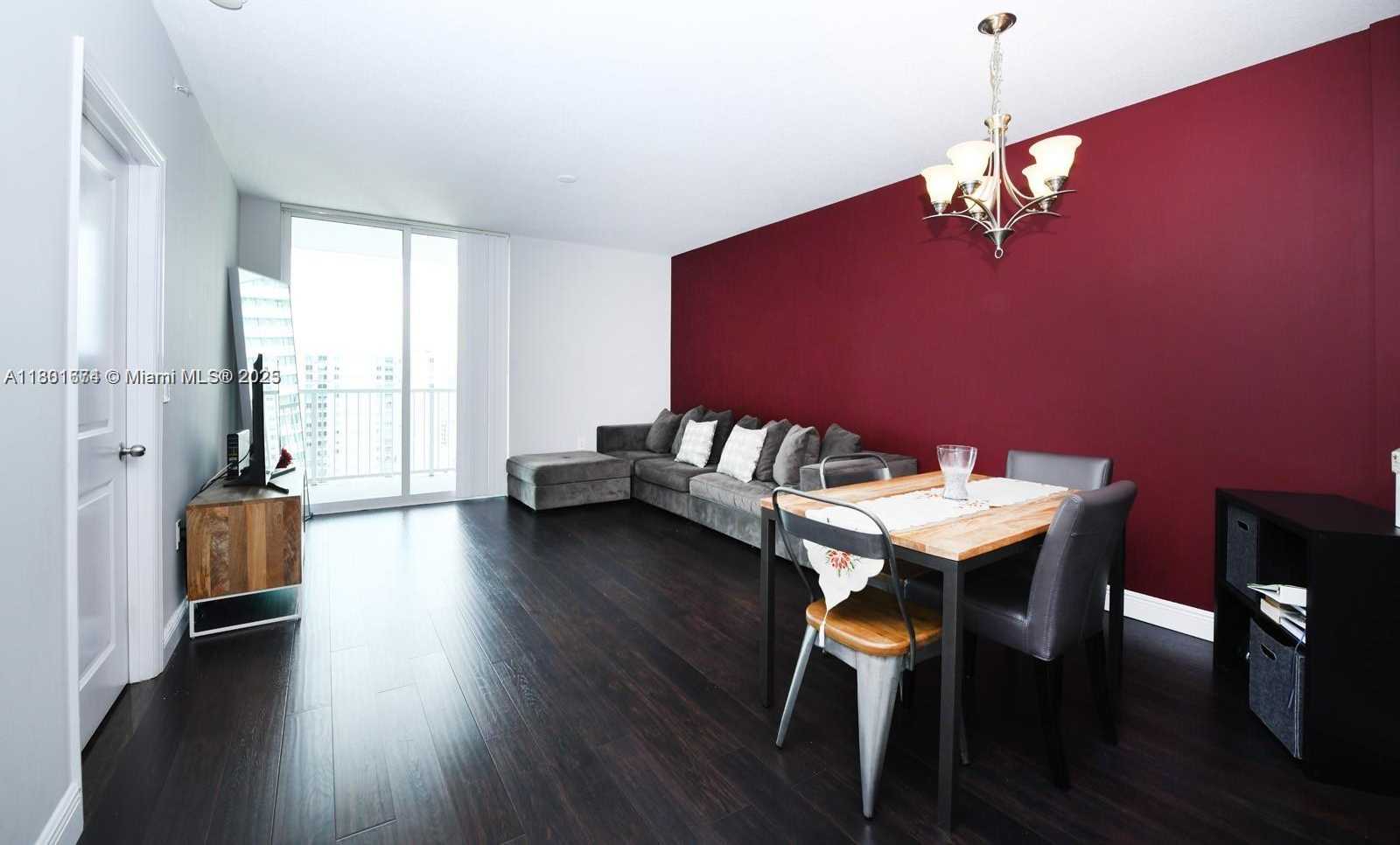 Small Image of 1250 SOUTH MIAMI AVE #1807, Miami Number 2