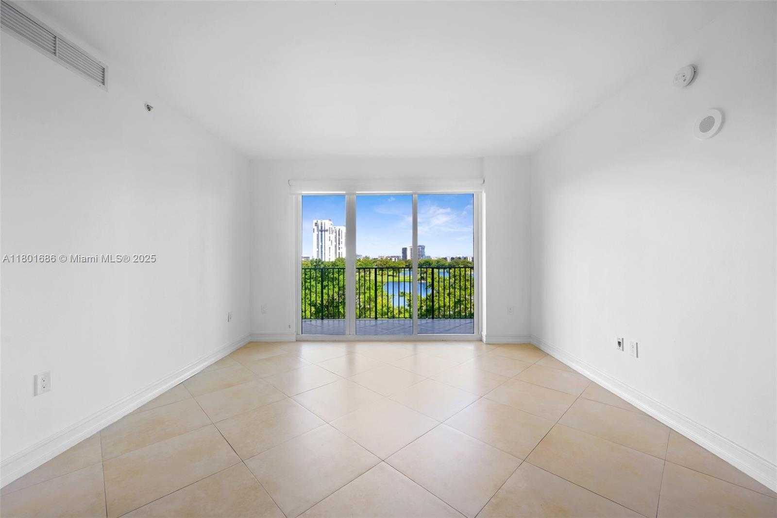 Small Image of 20000 EAST COUNTRY CLUB DR #606, Aventura Number 17