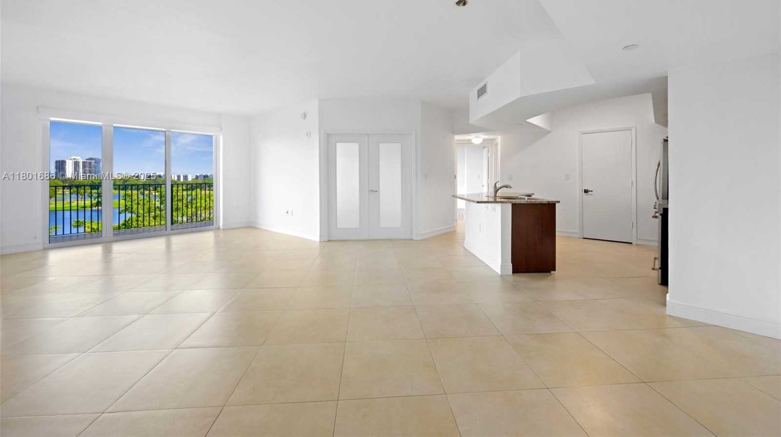 Small Image of 20000 EAST COUNTRY CLUB DR #606, Aventura Number 19
