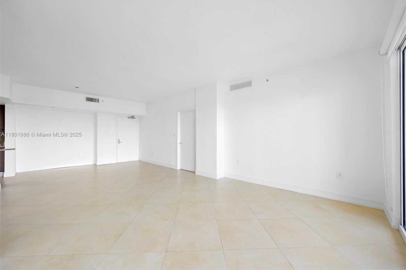 Small Image of 20000 EAST COUNTRY CLUB DR #606, Aventura Number 20