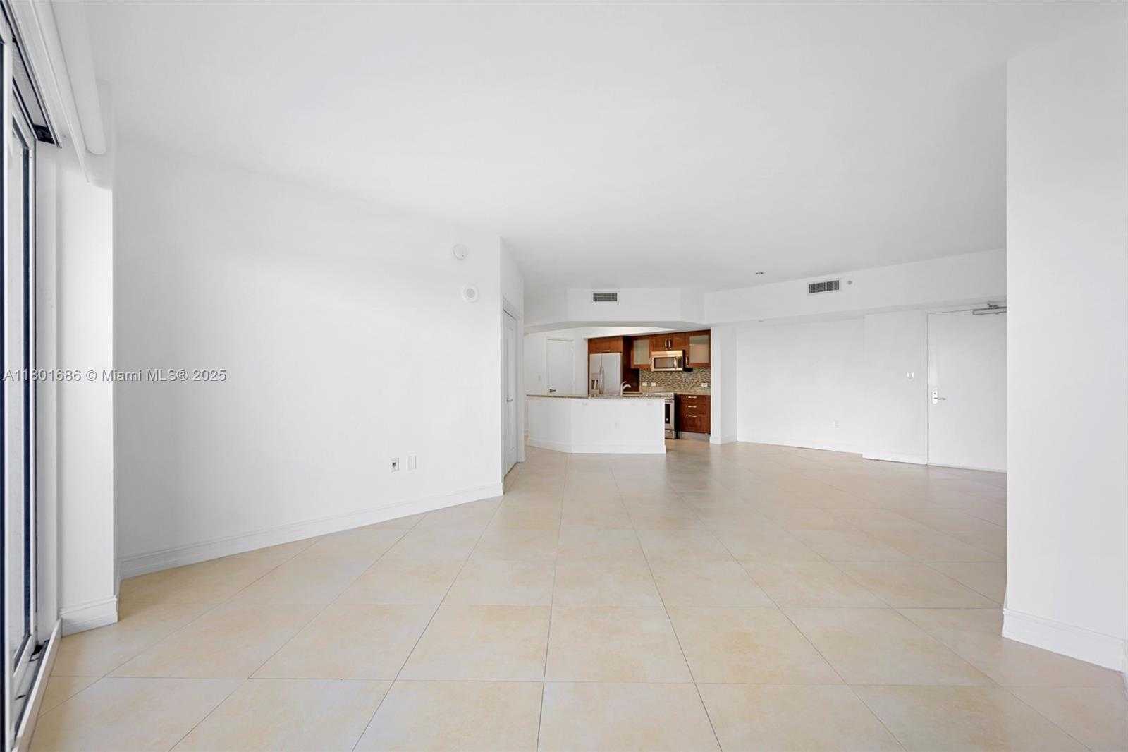 Small Image of 20000 EAST COUNTRY CLUB DR #606, Aventura Number 21