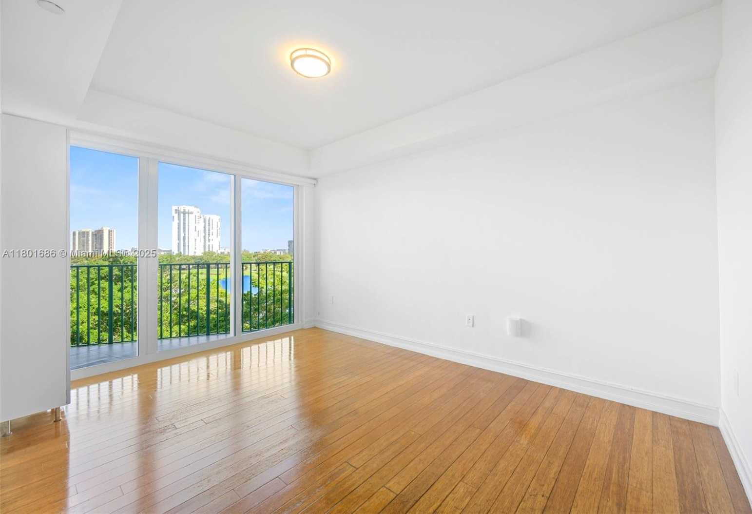 Small Image of 20000 EAST COUNTRY CLUB DR #606, Aventura Number 28
