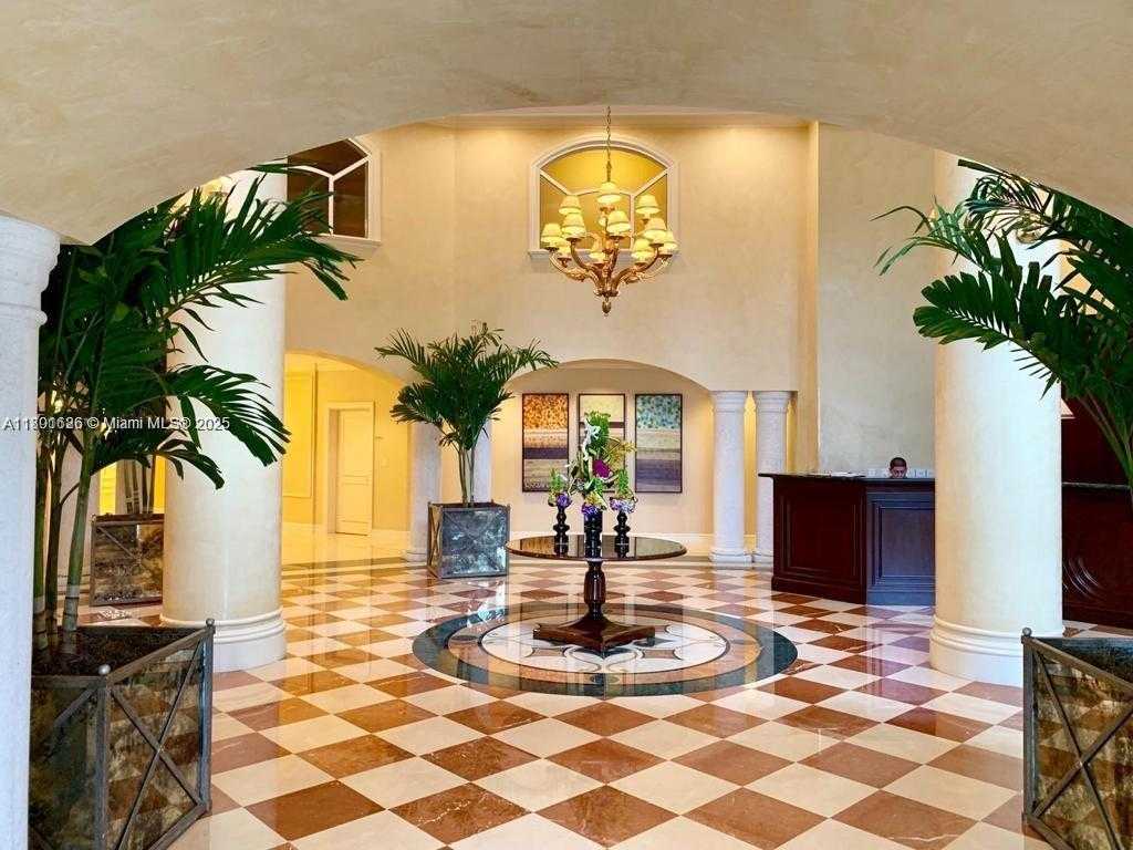 Small Image of 20000 EAST COUNTRY CLUB DR #606, Aventura Number 4