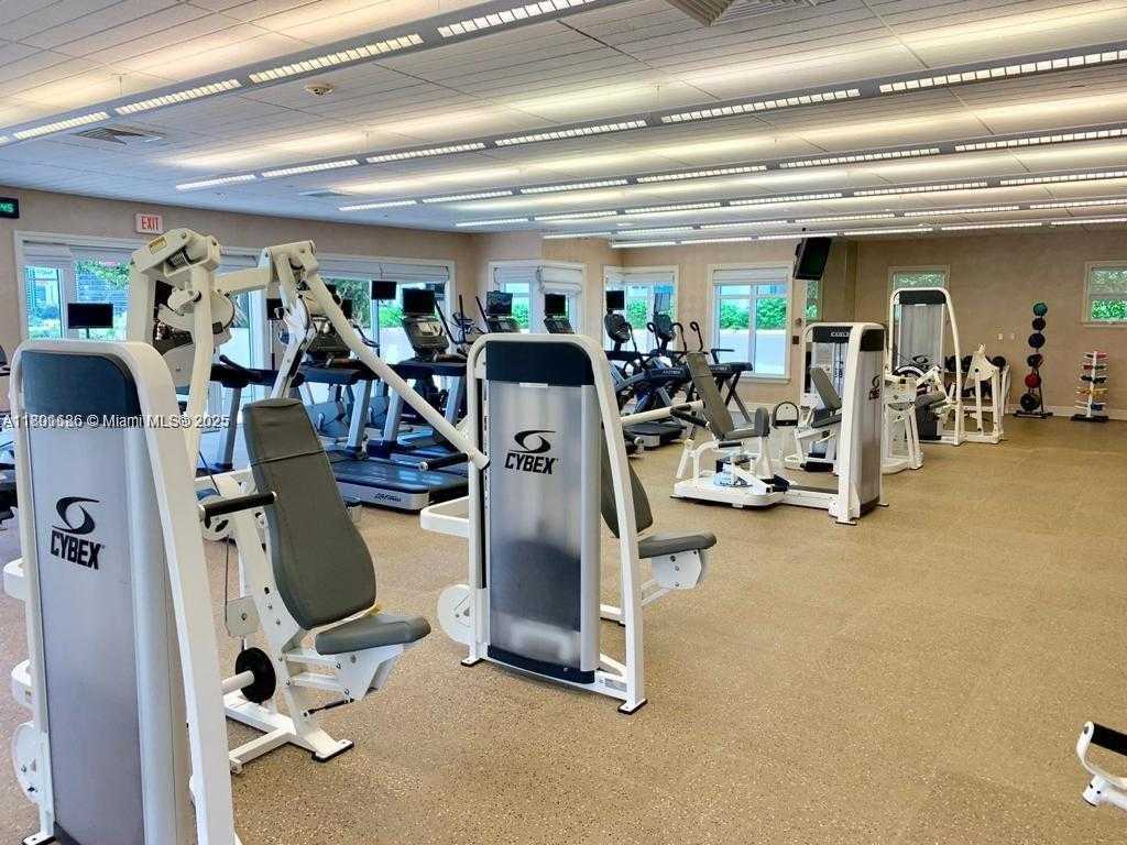 Small Image of 20000 EAST COUNTRY CLUB DR #606, Aventura Number 6
