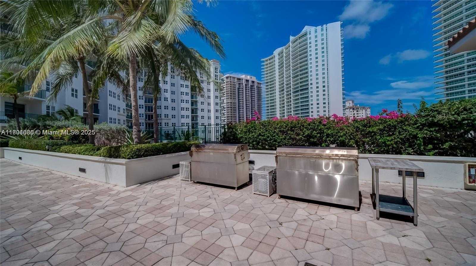 Small Image of 20000 EAST COUNTRY CLUB DR #606, Aventura Number 9