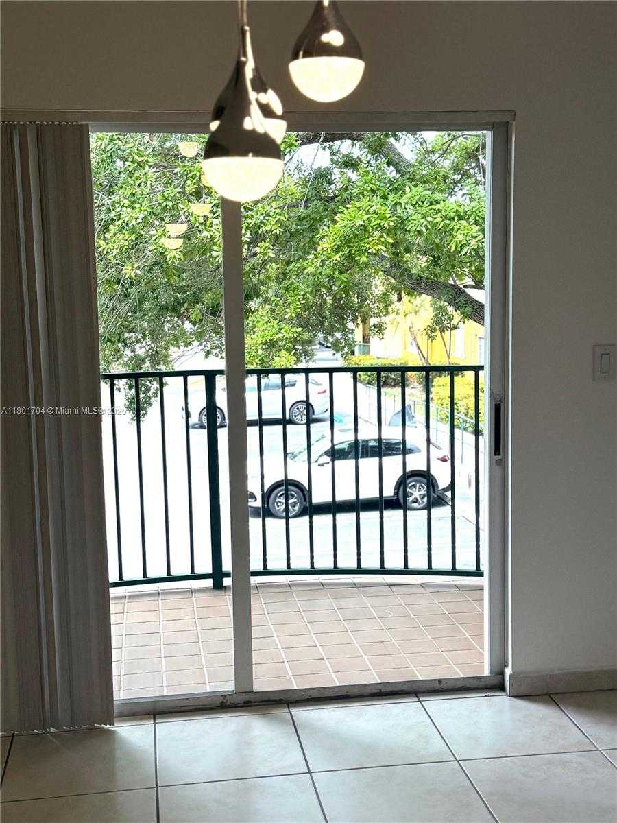 Small Image of 7340 NORTH WEST 114TH AVE #207, Doral Number 4