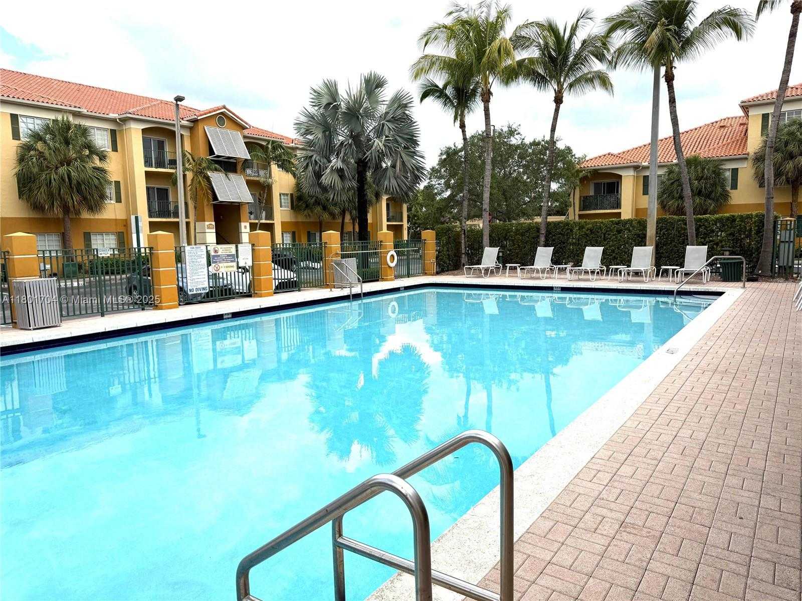 Small Image of 7340 NORTH WEST 114TH AVE #207, Doral Number 8